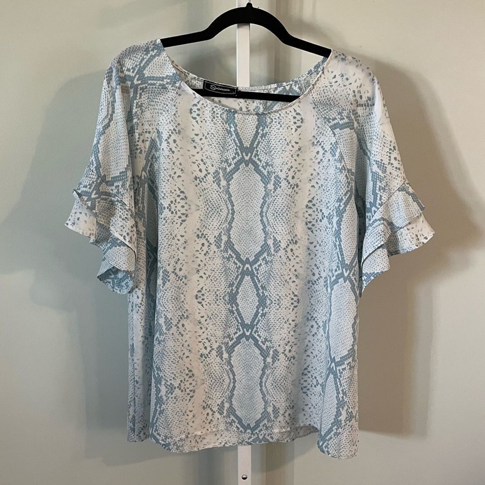 Swagger Animal Print Ruffled Sleeve Top